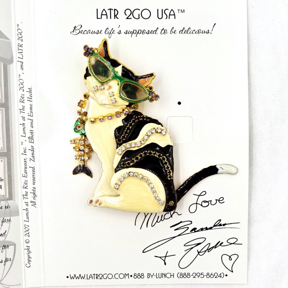 LUNCH at the RITZ LATR 2GO GlamourPuss Pin Pendant - Picture 4 of 11